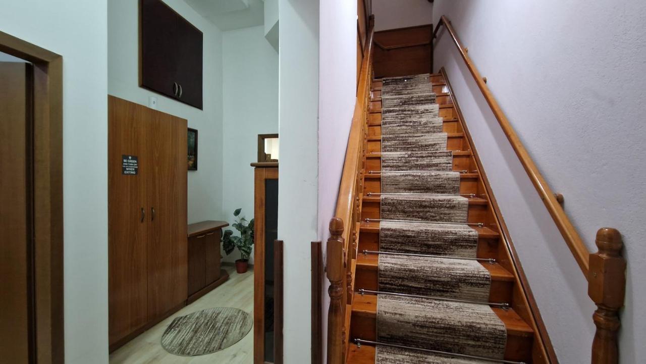 Vila Korani Tirana Kültér fotó
