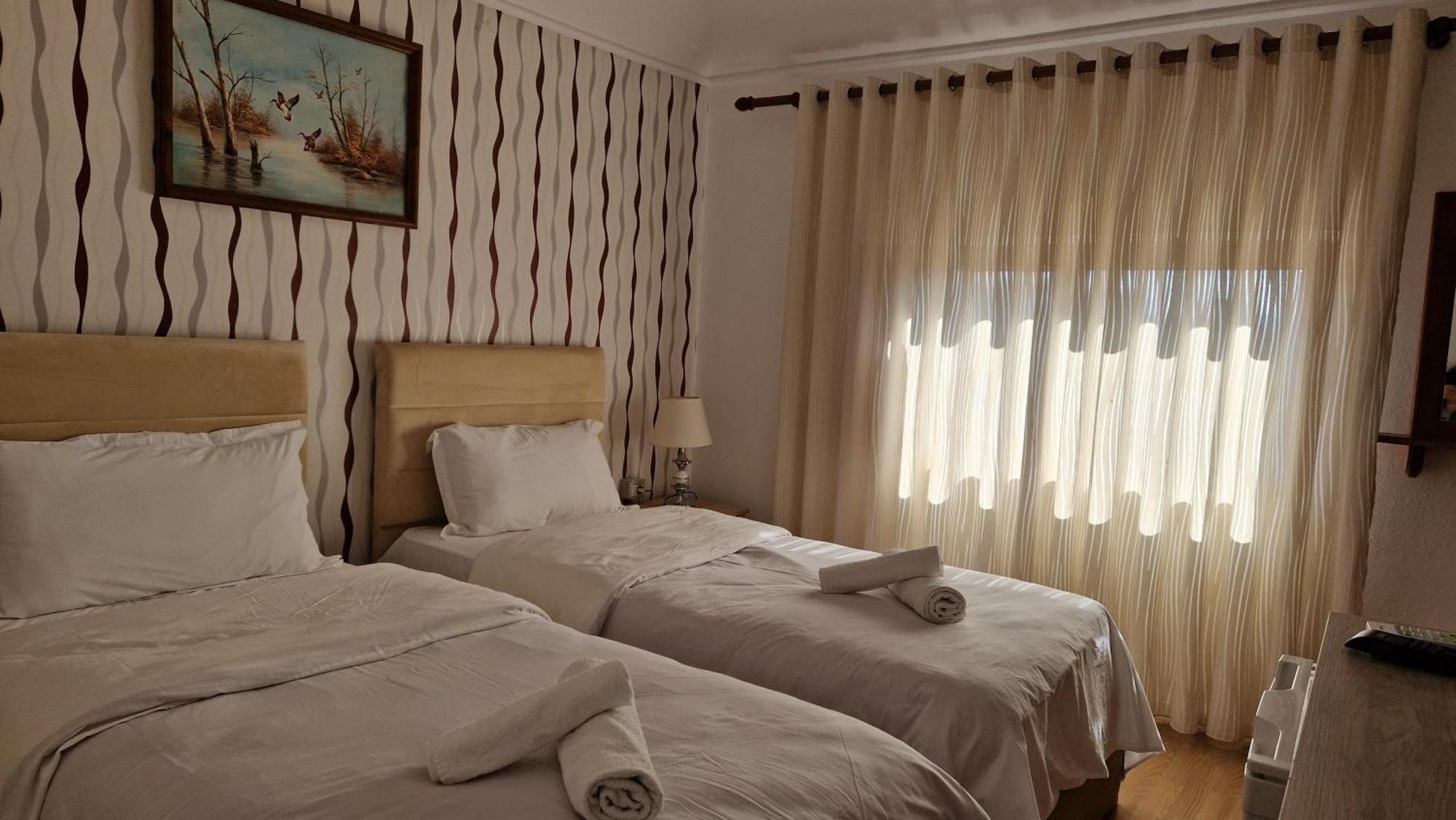 Vila Korani Tirana Kültér fotó