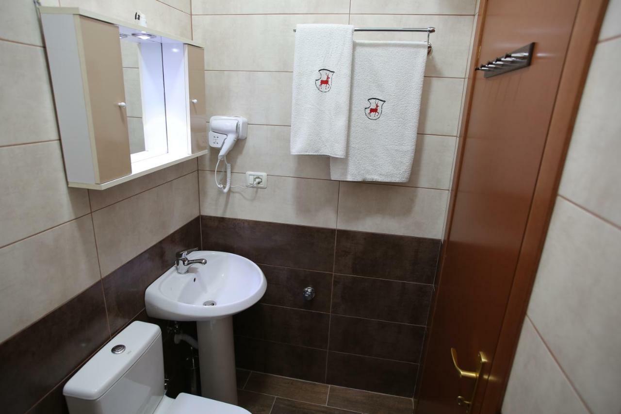 Vila Korani Tirana Kültér fotó